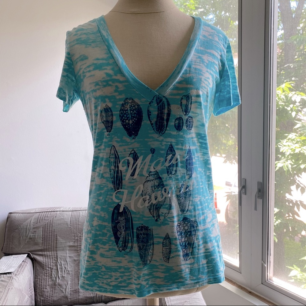 Hawaii Maui V-Neck Short Sleeve T-shirt
